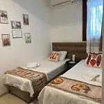 Carsi Butik Otel *