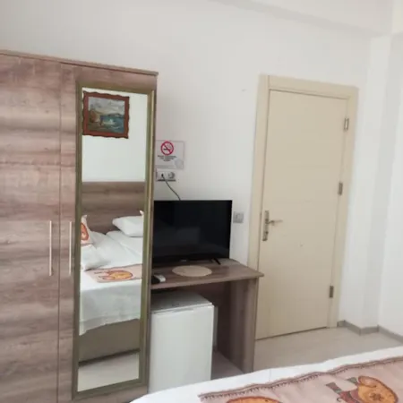 Otel Carsi Butik *